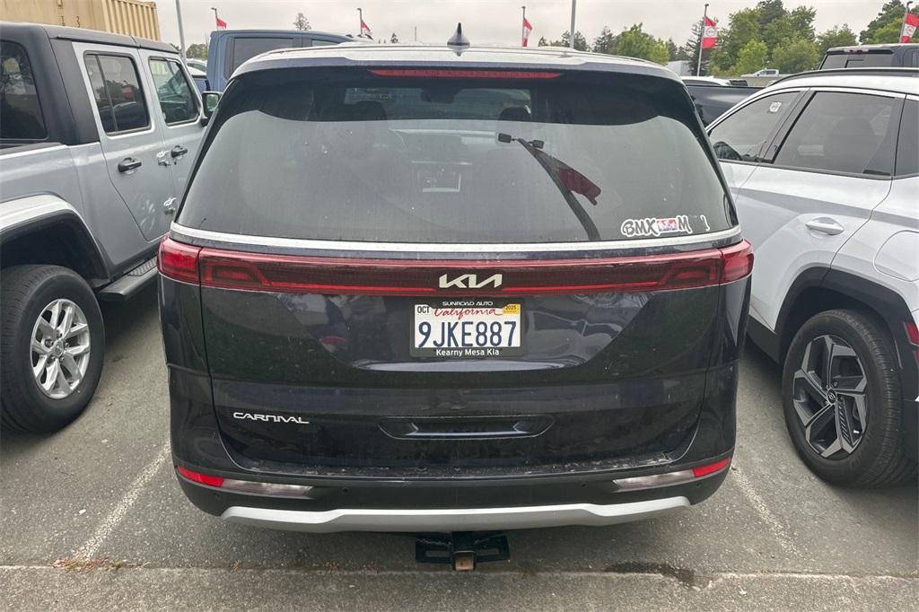 used 2024 Kia Carnival car, priced at $31,990