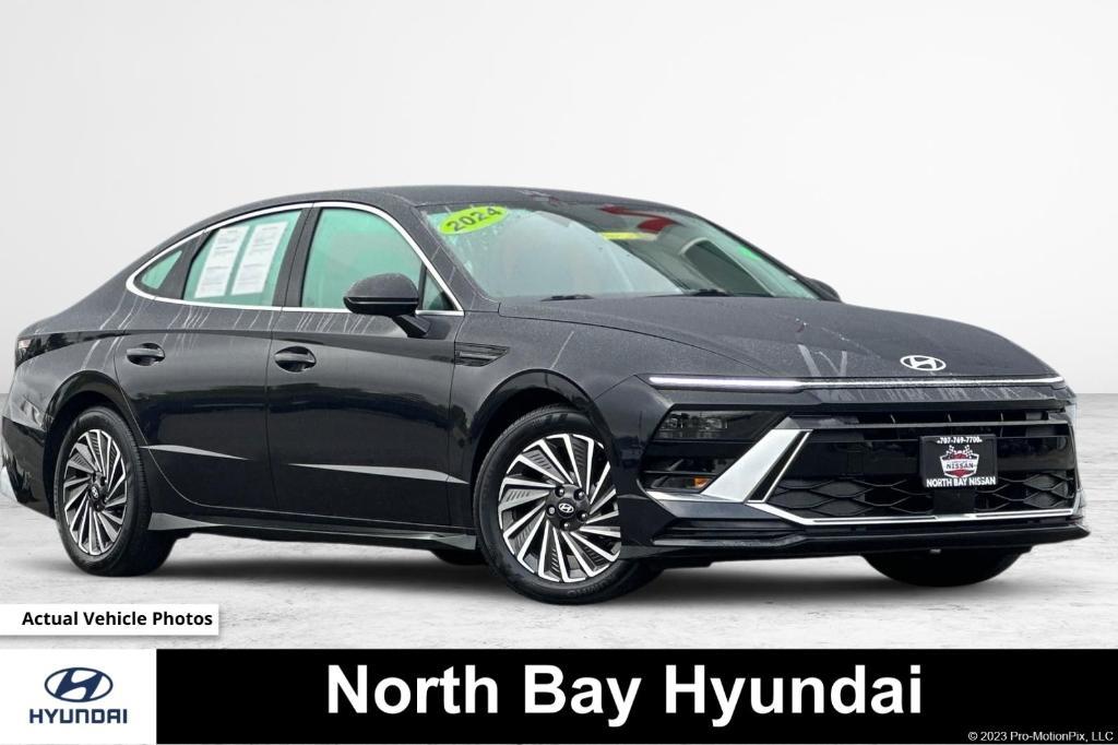 used 2024 Hyundai Sonata Hybrid car, priced at $23,890