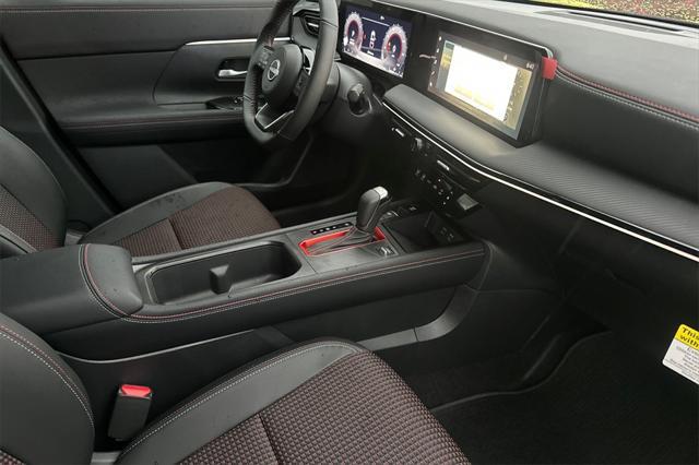 new 2025 Nissan Kicks car, priced at $28,204