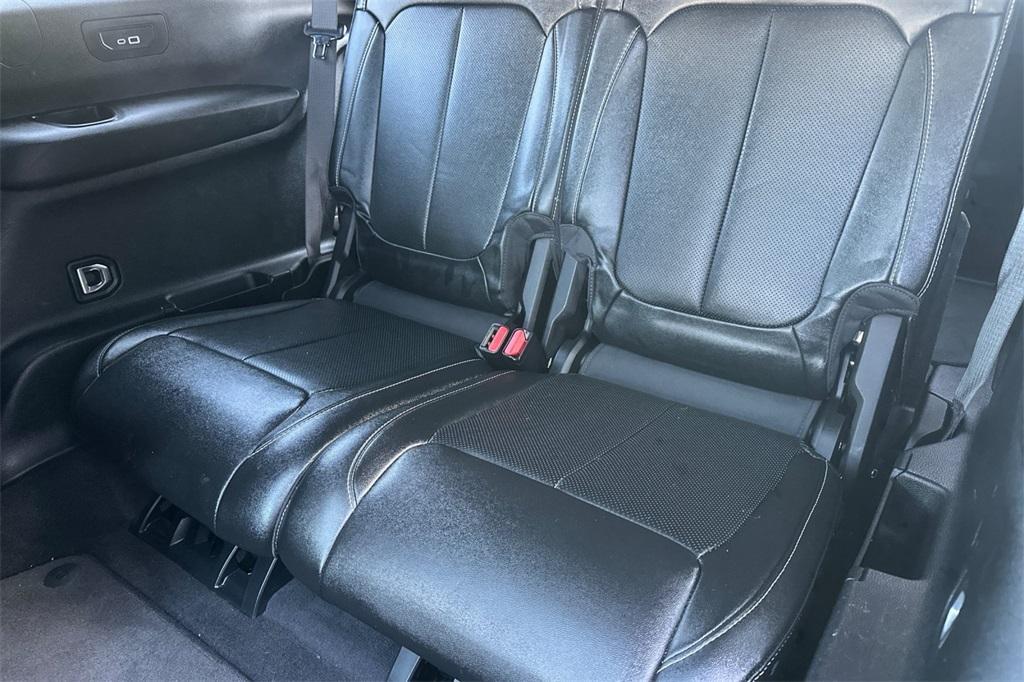 used 2024 Jeep Grand Cherokee L car, priced at $38,990