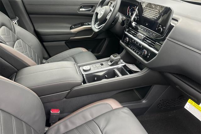new 2025 Nissan Pathfinder car, priced at $50,811
