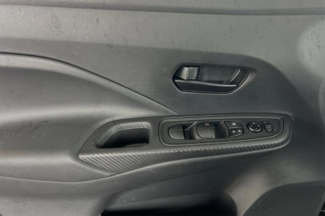 new 2025 Nissan Versa car