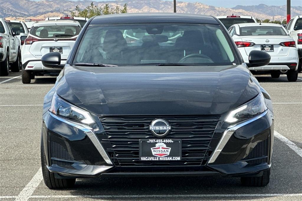 new 2025 Nissan Altima car