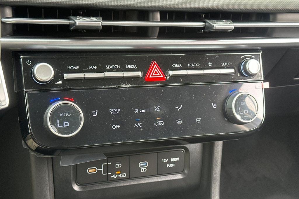 new 2025 Hyundai TUCSON Hybrid car, priced at $35,200