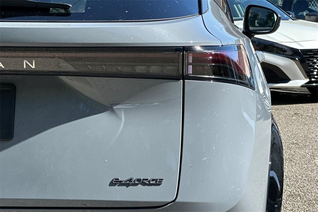 new 2025 Nissan ARIYA car
