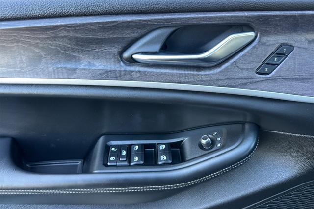 used 2024 Jeep Grand Cherokee L car, priced at $39,990