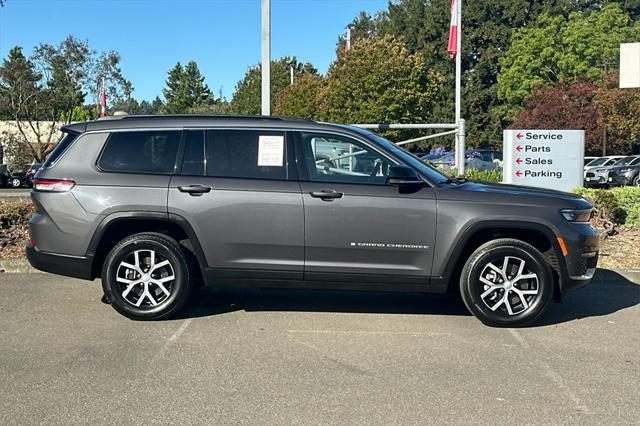used 2024 Jeep Grand Cherokee L car, priced at $39,990