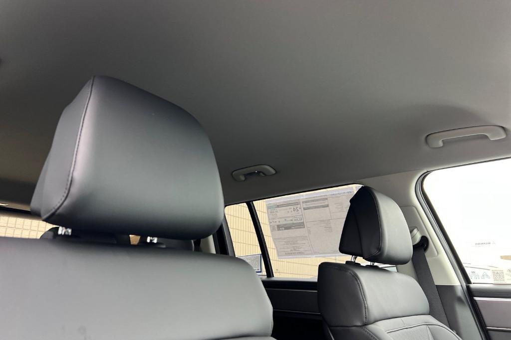 new 2025 Hyundai Santa Fe car, priced at $39,139