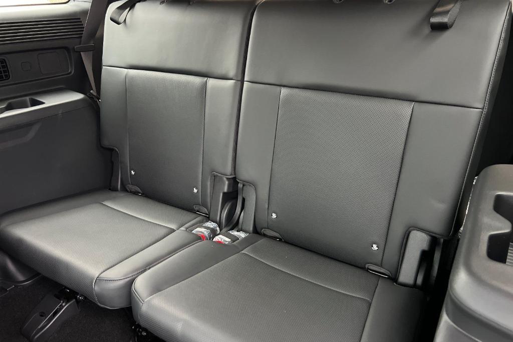 new 2025 Hyundai Santa Fe car, priced at $39,139