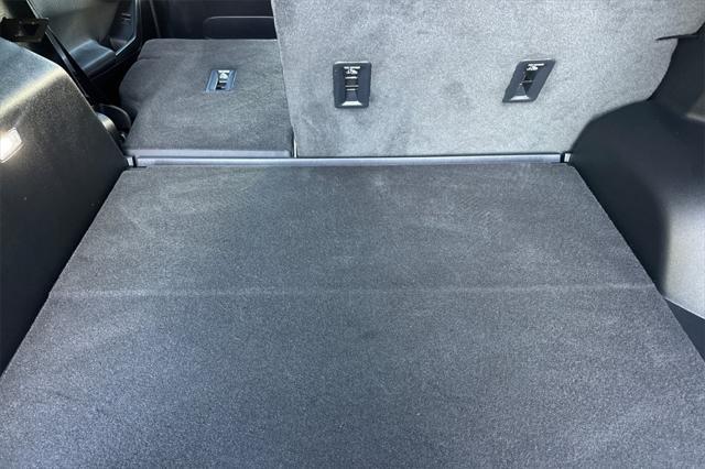 used 2025 Chevrolet Equinox car, priced at $34,990