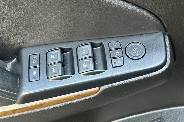 used 2020 GMC Yukon car, priced at $44,990