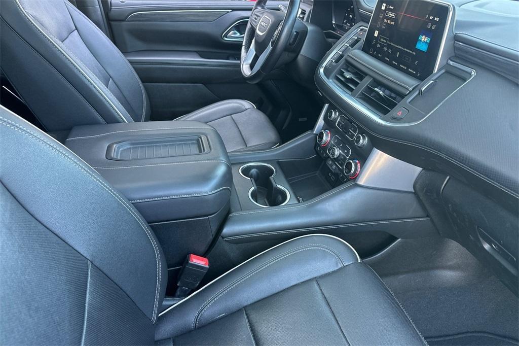 used 2022 GMC Yukon car, priced at $53,990