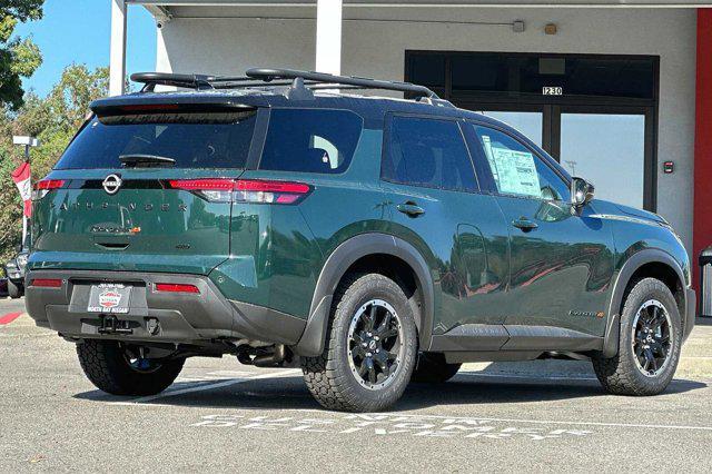 new 2024 Nissan Pathfinder car, priced at $48,202