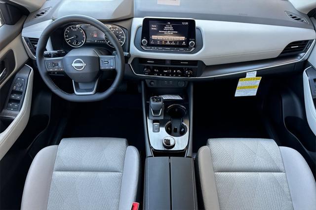new 2025 Nissan Rogue car