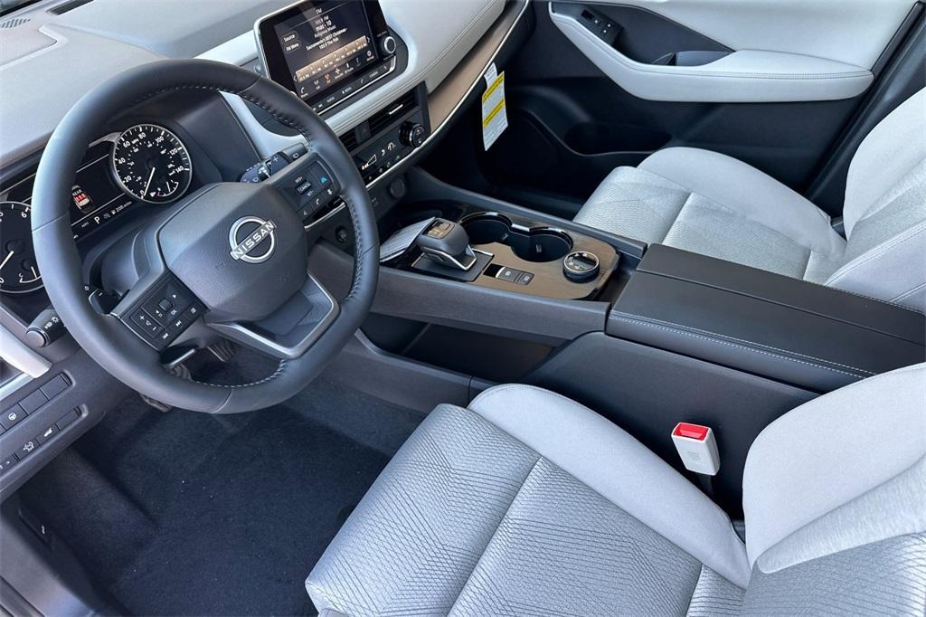 new 2025 Nissan Rogue car