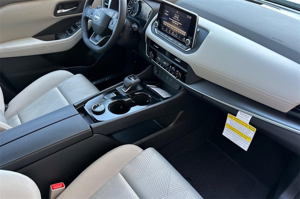 new 2025 Nissan Rogue car