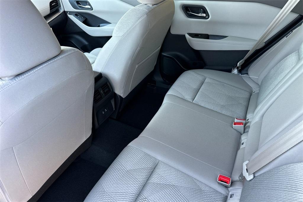 new 2025 Nissan Rogue car