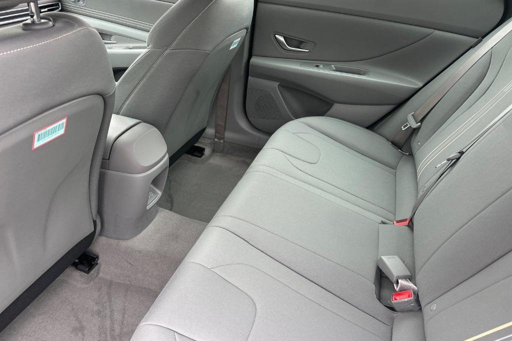 new 2025 Hyundai ELANTRA HEV car, priced at $28,910