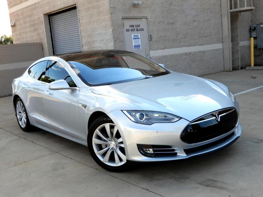 used 2014 Tesla Model S car, priced at $18,998
