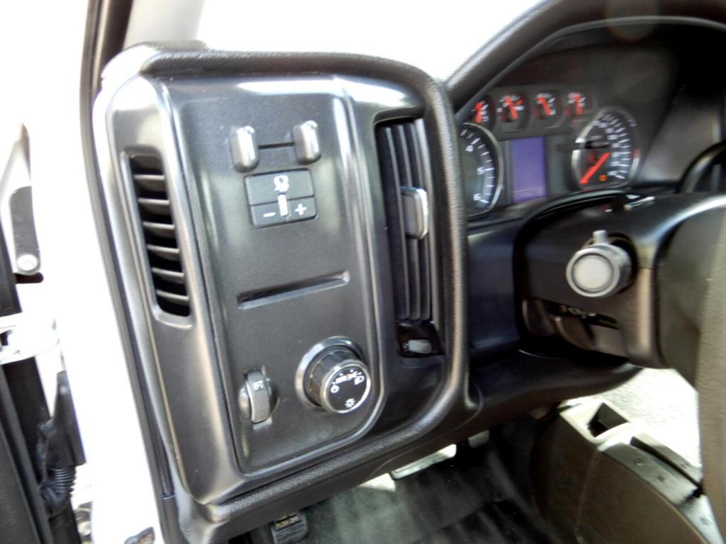 used 2015 GMC Sierra 1500 car, priced at $27,998