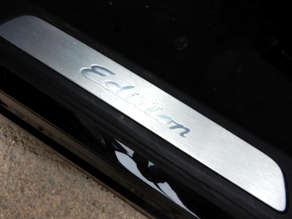 used 2016 Porsche Panamera car, priced at $24,998