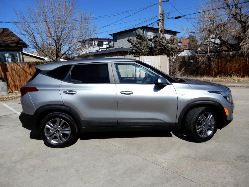 used 2023 Kia Seltos car, priced at $14,998