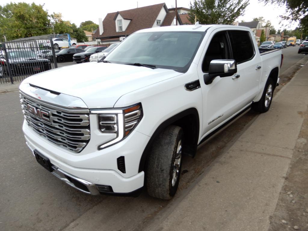 used 2022 GMC Sierra 1500 car, priced at $42,998