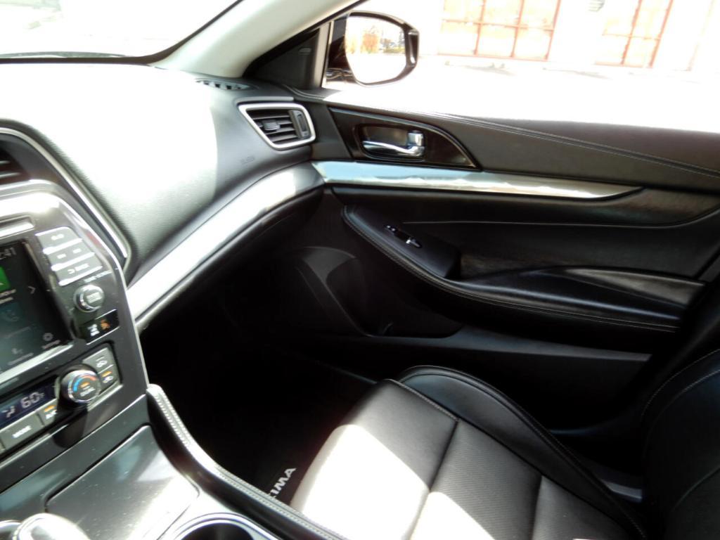 used 2021 Nissan Maxima car, priced at $15,998