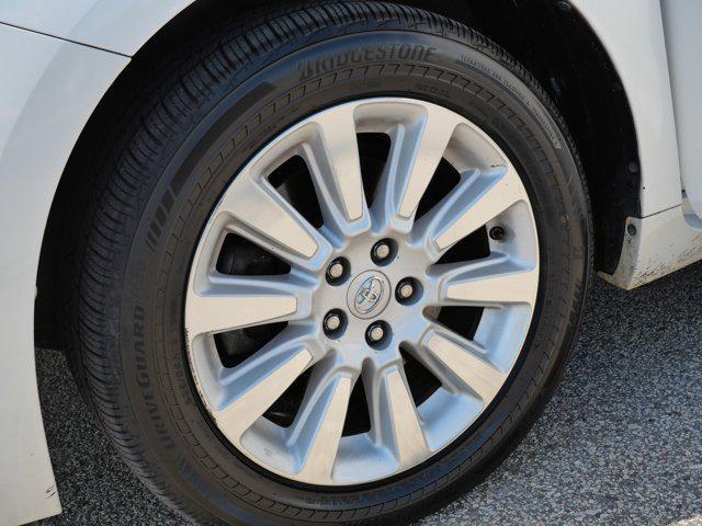 used 2015 Toyota Sienna car, priced at $15,985