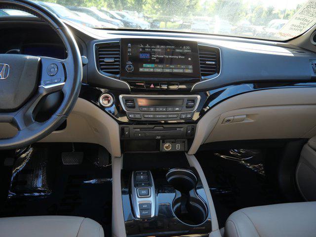 used 2020 Honda Pilot car, priced at $28,990