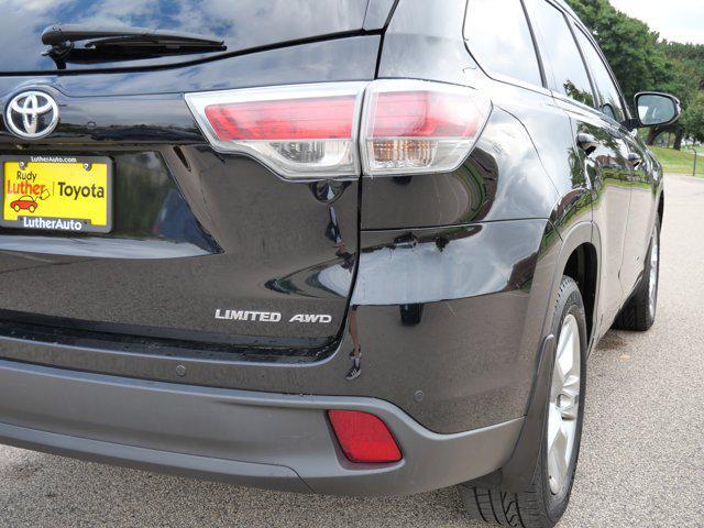 used 2014 Toyota Highlander car, priced at $13,485