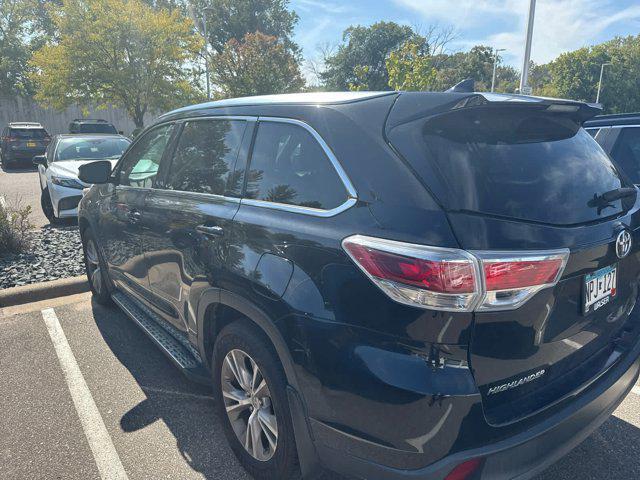 used 2015 Toyota Highlander car, priced at $18,990