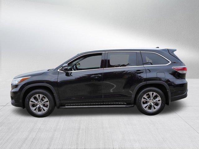 used 2015 Toyota Highlander car, priced at $17,985
