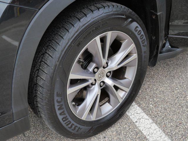 used 2015 Toyota Highlander car, priced at $17,985