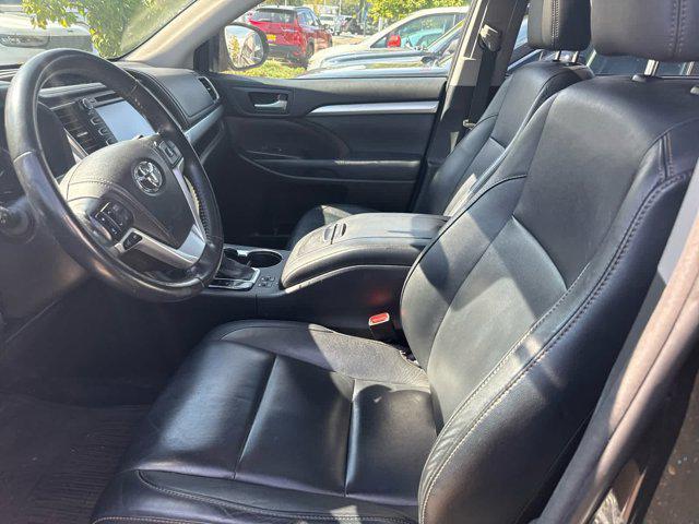 used 2015 Toyota Highlander car, priced at $18,990