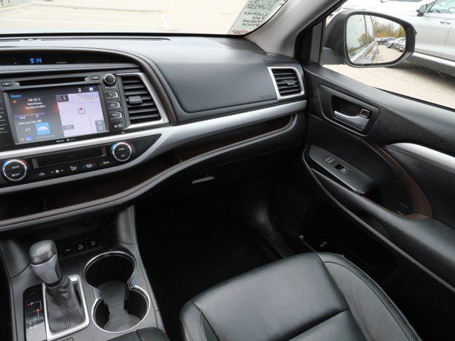 used 2015 Toyota Highlander car, priced at $17,985