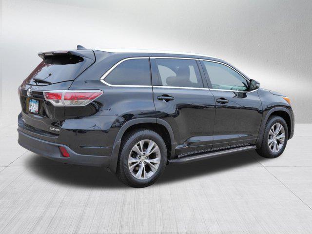 used 2015 Toyota Highlander car, priced at $17,985
