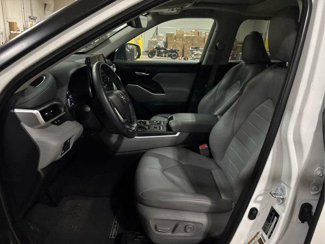 used 2023 Toyota Highlander car, priced at $41,785