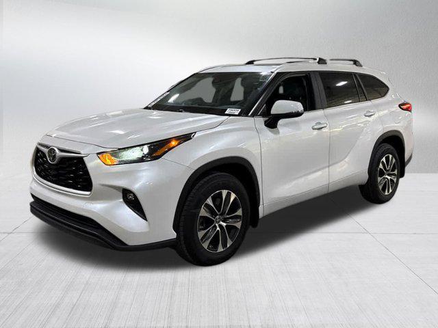 used 2023 Toyota Highlander car, priced at $41,785