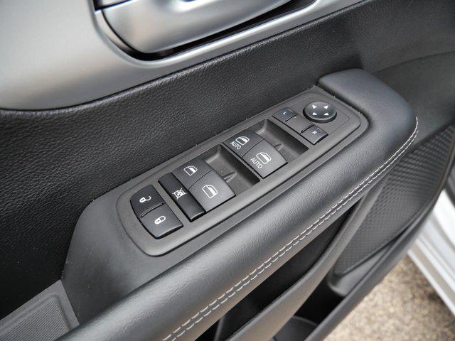 used 2023 Chrysler Pacifica car, priced at $29,995
