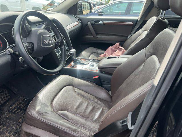 used 2015 Audi Q7 car, priced at $14,000