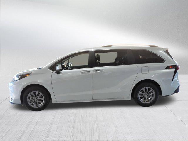 used 2024 Toyota Sienna car, priced at $39,985