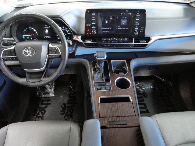 used 2024 Toyota Sienna car, priced at $39,985
