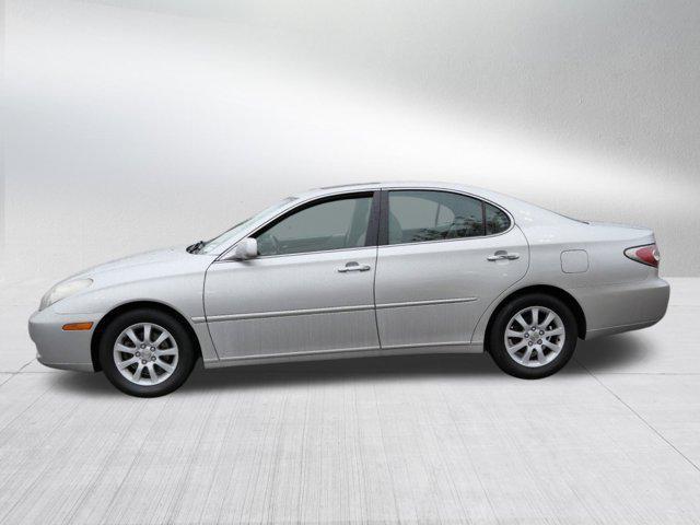 used 2004 Lexus ES 330 car, priced at $6,495