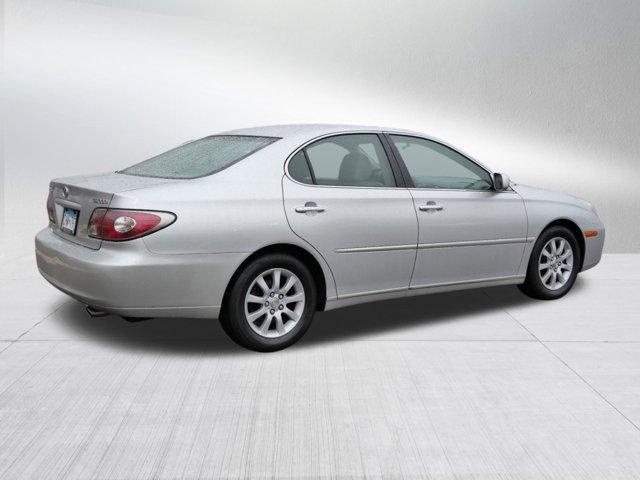 used 2004 Lexus ES 330 car, priced at $6,495