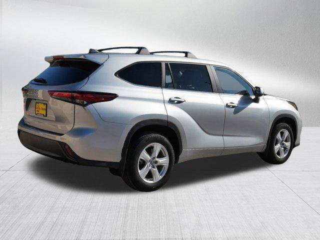 used 2023 Toyota Highlander car, priced at $33,485