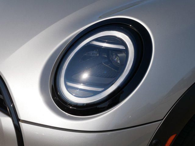 used 2025 MINI Hardtop car, priced at $25,985