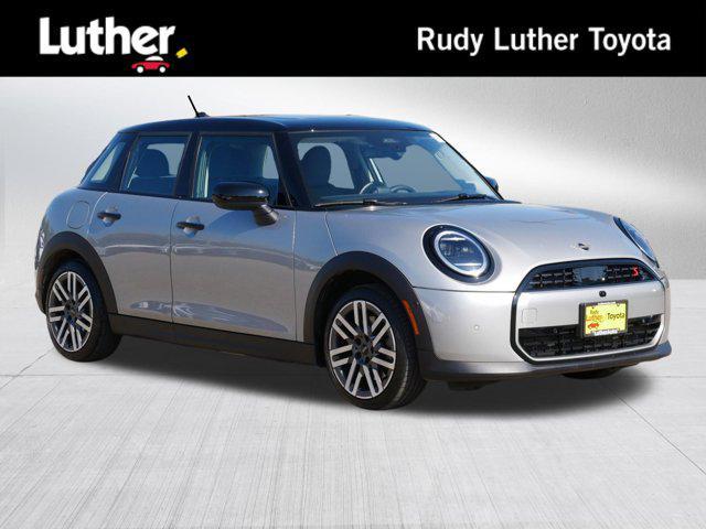 used 2025 MINI Hardtop car, priced at $26,985