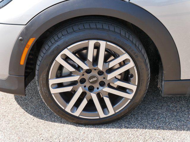 used 2025 MINI Hardtop car, priced at $25,985