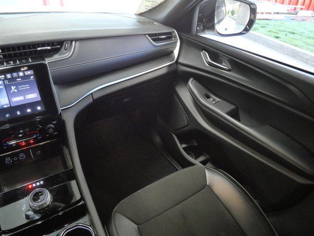 used 2023 Jeep Grand Cherokee car, priced at $31,990